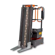 ELEVAH 40 TIRES ÖNJÁRÓ SZEMÉLYEMELŐ 220KG/M.MAG:4,0M